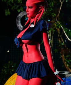 Rode alien sexpop Red 160cm buitenaards dikke billen en borsten